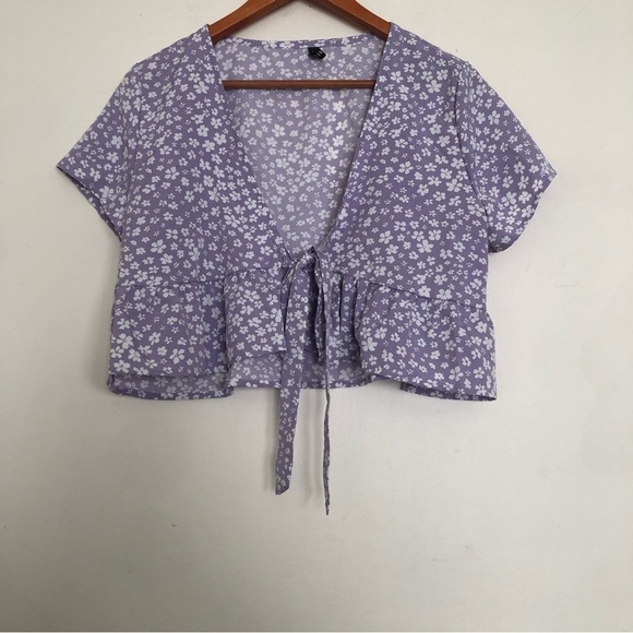 Floral Baby doll tie front crop top - Picture 1 of 5
